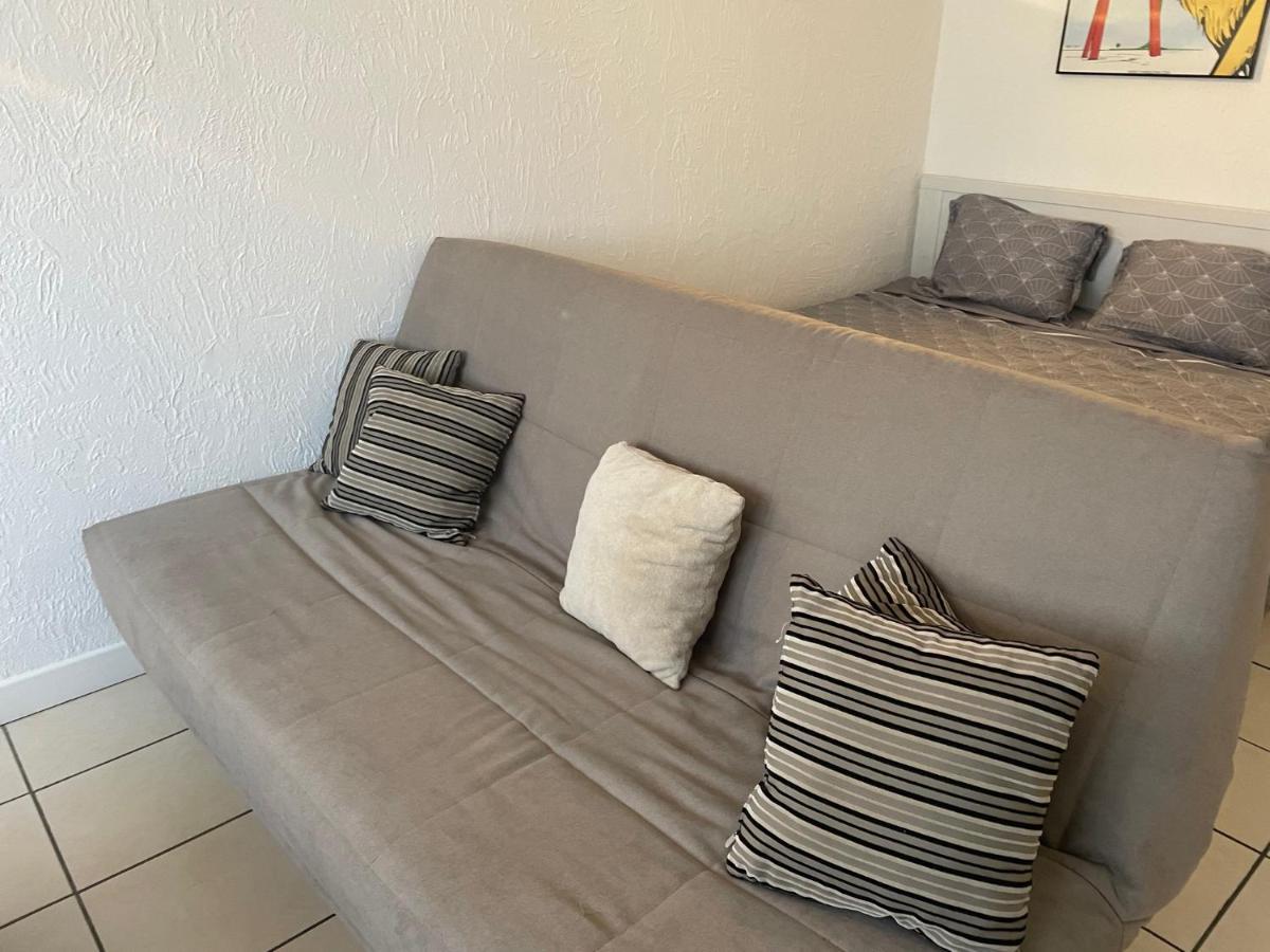 Grand 7 Minutes De La Et Climatise Sur Juan Les Pins Apartment