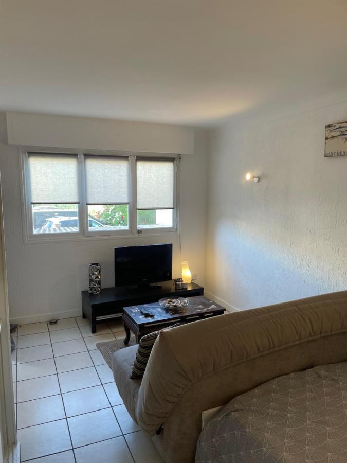Apartment Grand 7 Minutes De La Et Climatise Sur Juan Les Pins Antibes