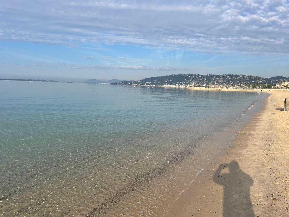 Grand 7 Minutes De La Et Climatise Sur Juan Les Pins